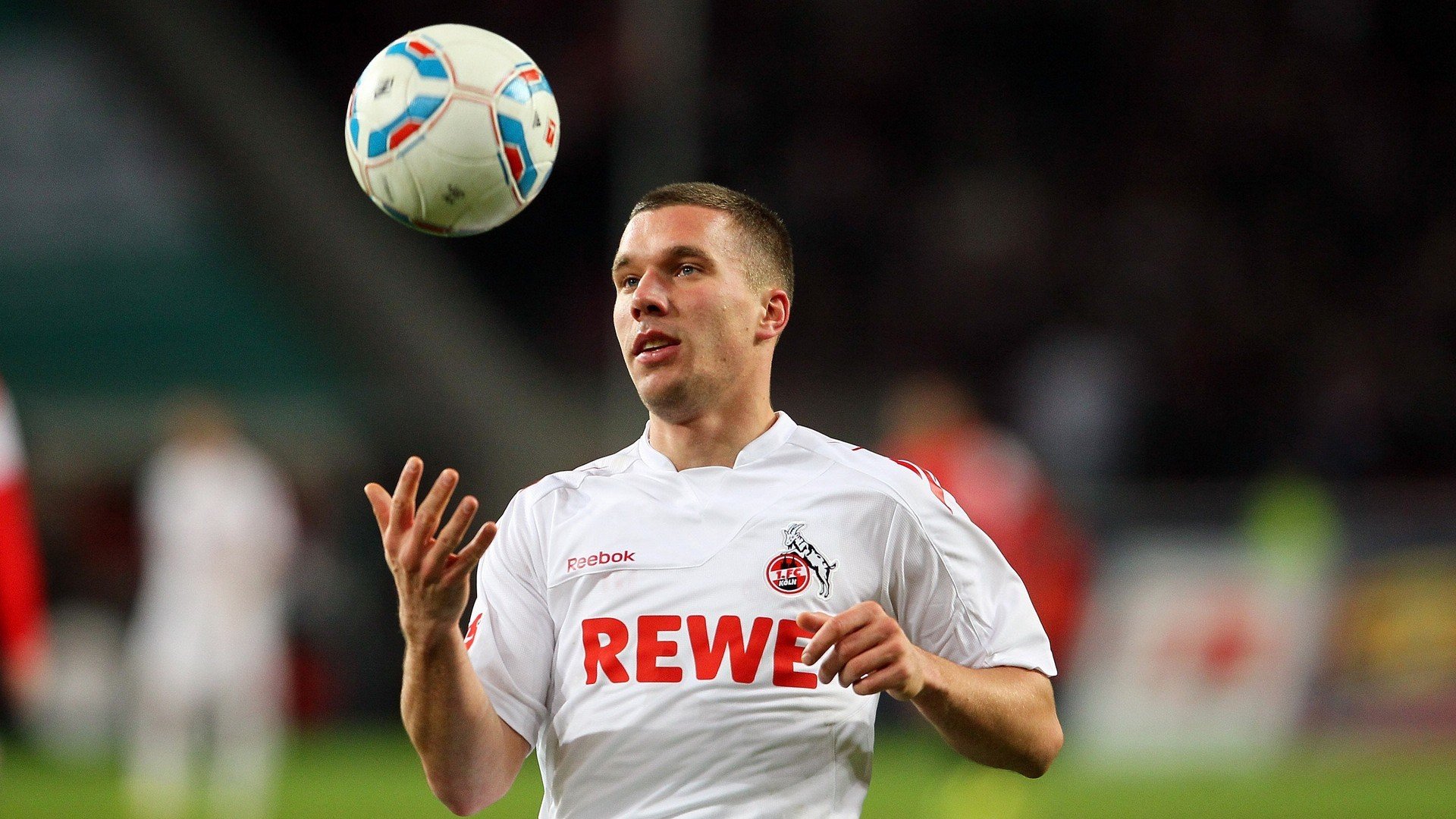 巴黎圣日耳曼宣布引进西甲球星，豪强实力，巴黎圣日耳曼队球员