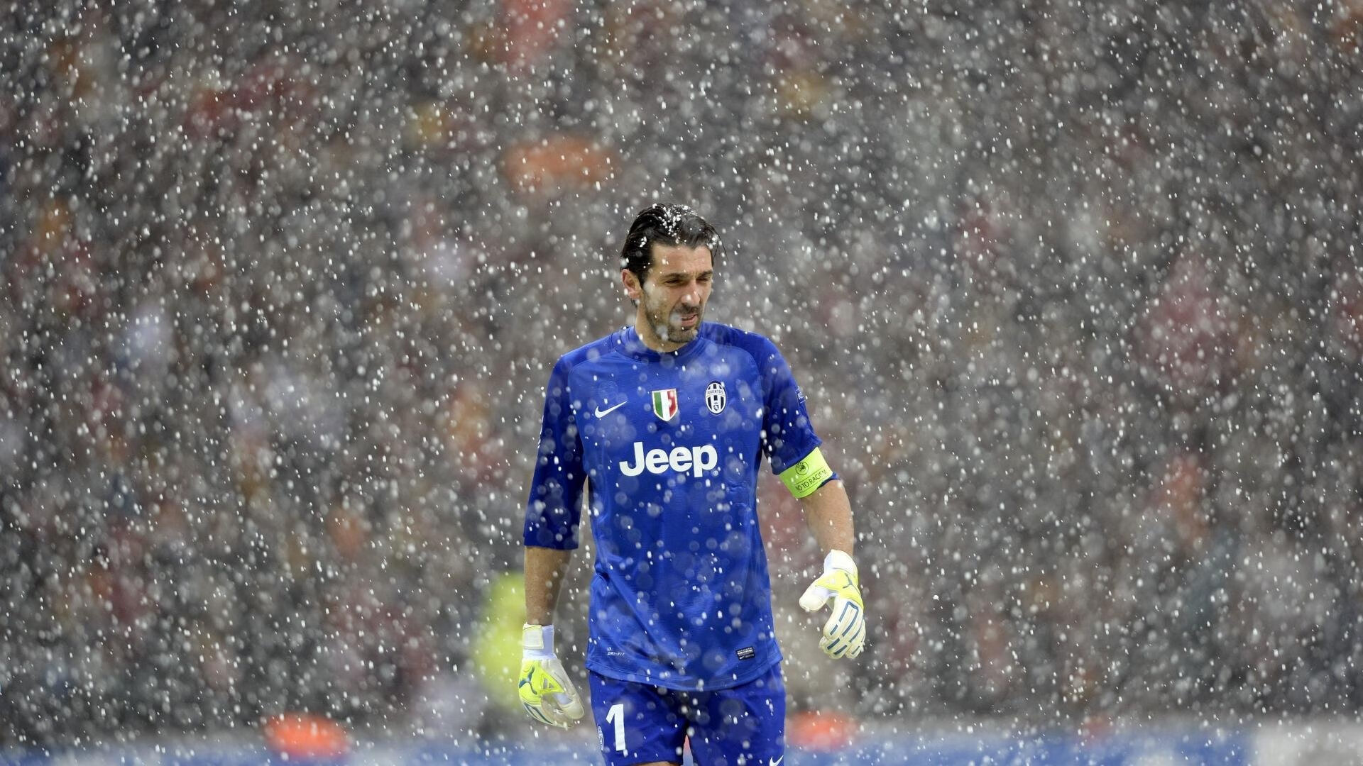 广州队士气高涨，毫不弱于对手实力，广州队比赛集锦